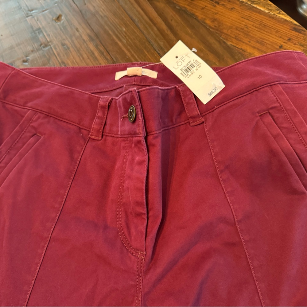 Loft women’s cargo pants.